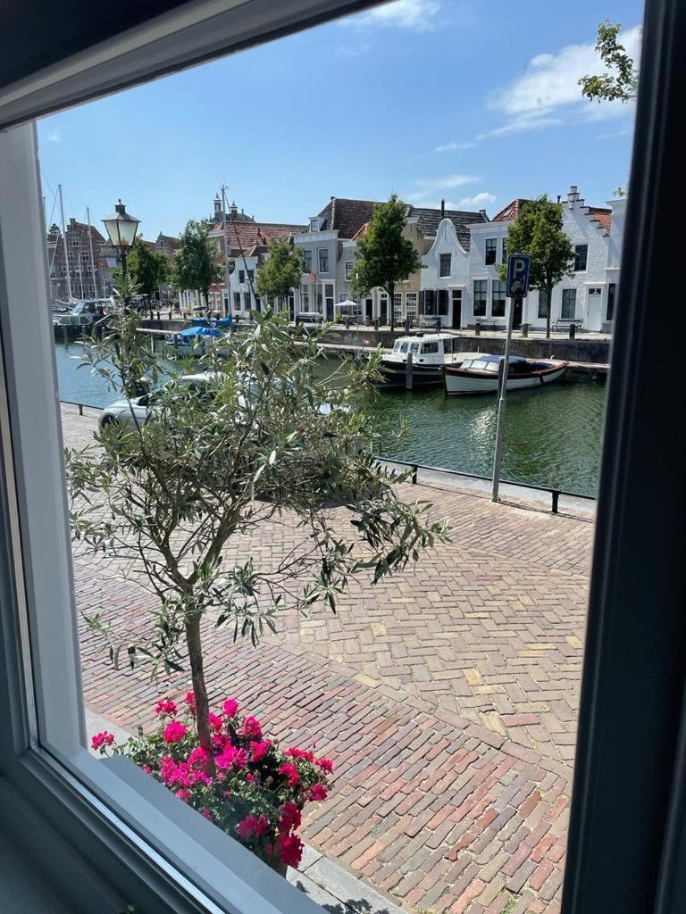 Apart Hotel De Grote Kade Goes Luaran gambar