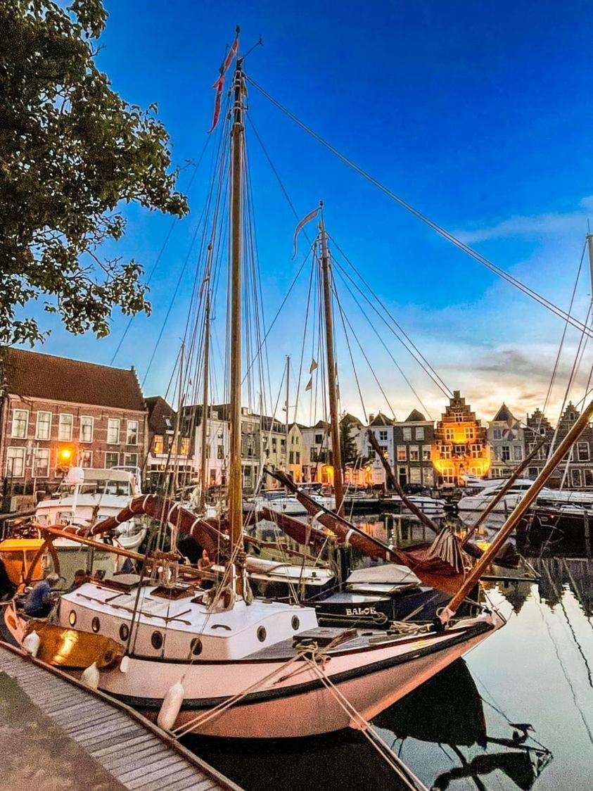 Apart Hotel De Grote Kade Goes Luaran gambar