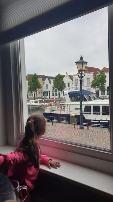Apart Hotel De Grote Kade Goes Luaran gambar