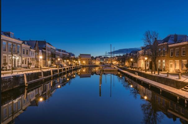 Apart Hotel De Grote Kade Goes Luaran gambar